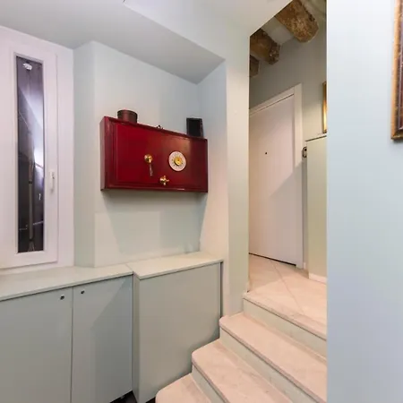 Apartment Andrea Porto Antico Centro Storico Caricamento San Luca