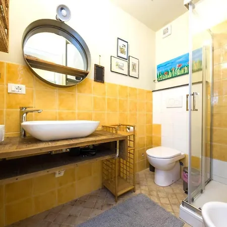 Apartment Andrea Porto Antico Centro Storico Caricamento San Luca