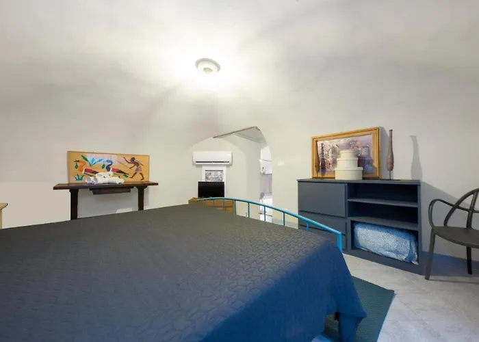 Andrea Centro * Janov