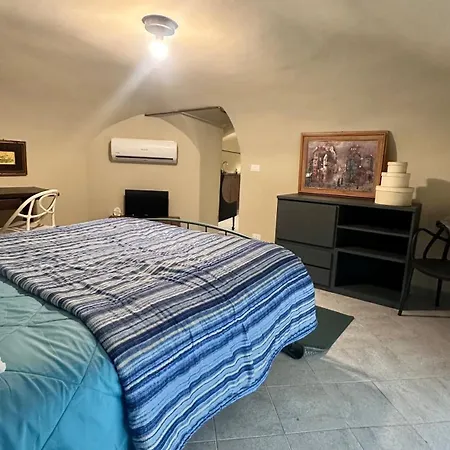 Apartment Andrea Centro Genoa